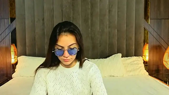 Онлайн чат XXX BelllaMiller