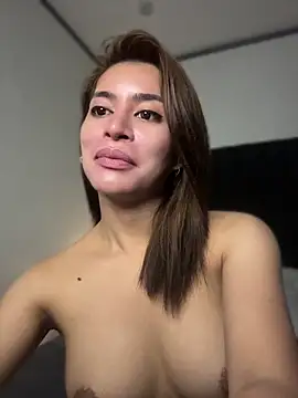 צ'אט XXX בשידור חי של your_bianca69