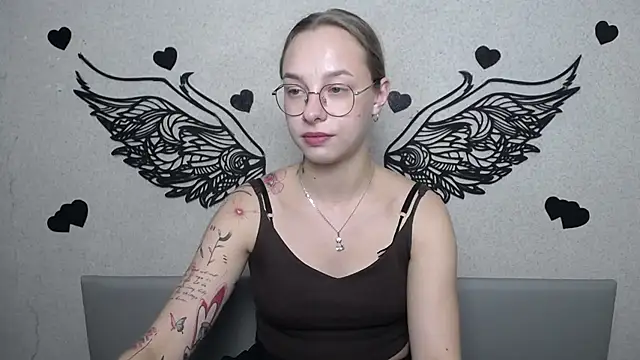 Chat +18 de SteshaGlass ao vivo