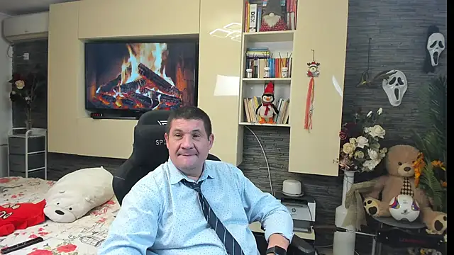 Chat +18 de SpartacusDaddy48 ao vivo