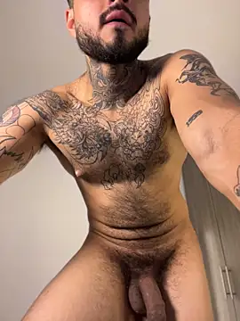 Chat +18 de Benjii_Carter1 ao vivo