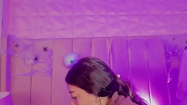 MollyBigBoobs12's Live XXX Chat