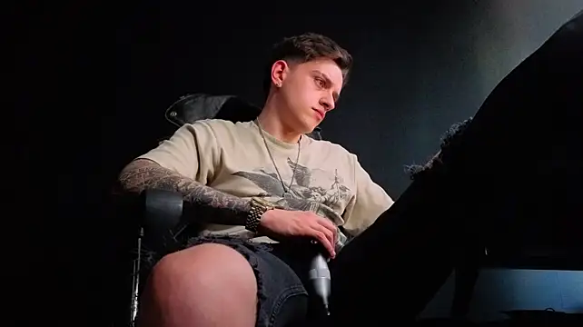 FelixStarkk live XXX chat