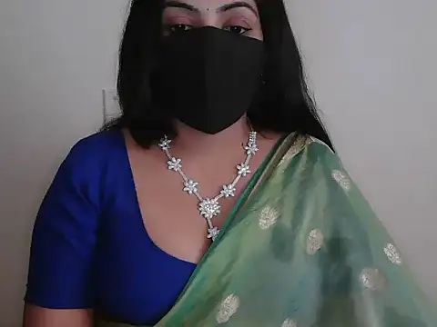 Reddy_Trisha: онлайн-секс-чат
