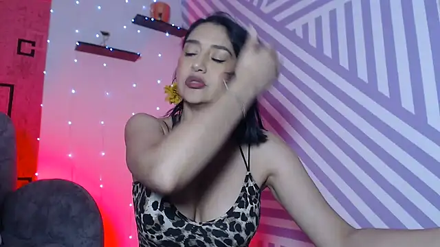 samanta_xi's Live XXX Chat