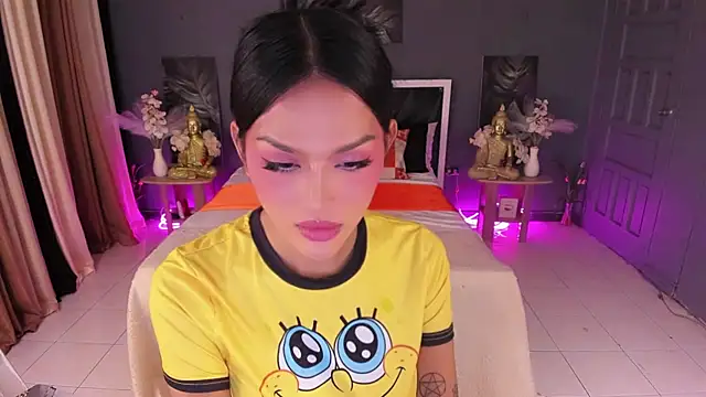 MsHannaSaint Chat XXX in diretta