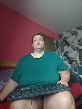IONY_ELLA_MATT Adlı Modelin Canlı XXX Sohbeti