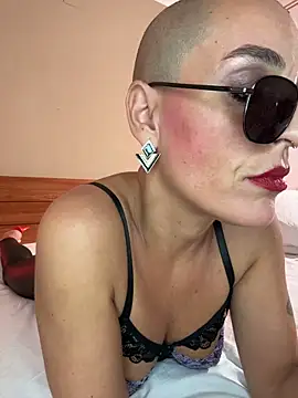 emprexkala Adlı Modelin Canlı XXX Sohbeti