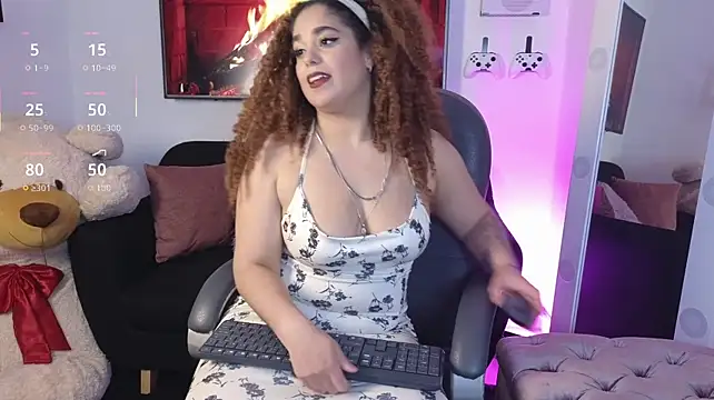 ninna_curly's Live XXX Chat