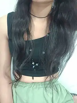 Hot_Riya_999's Live XXX Chat