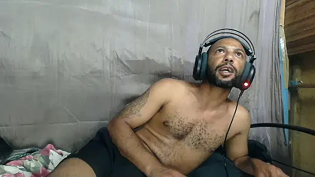 Chat +18 de Camodick ao vivo