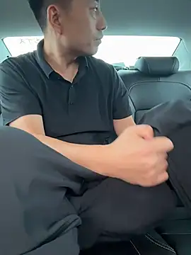 xiaojun0371 在線直播表演