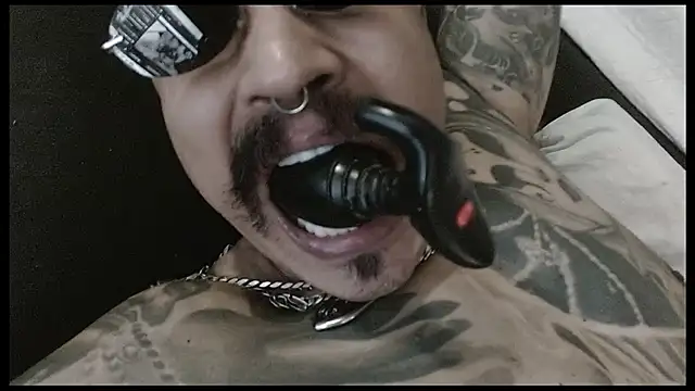 Czat XXX na żywo – danilog515