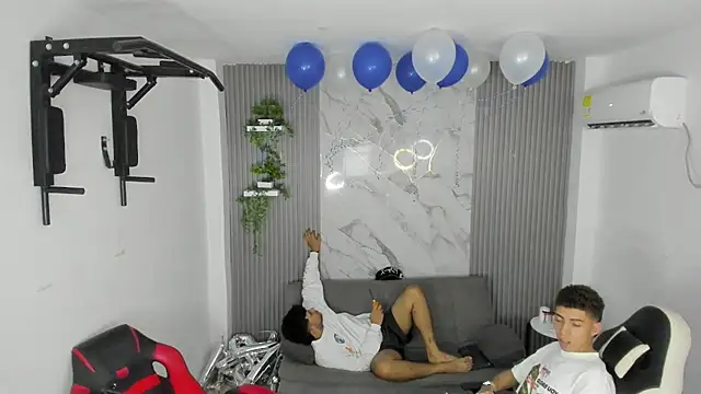 Chat XXX ao vivo de anthony_hott