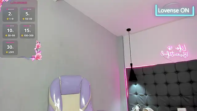 scarletcherry18のライブXXXチャット