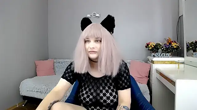 XXX chat uživo modela Estheri