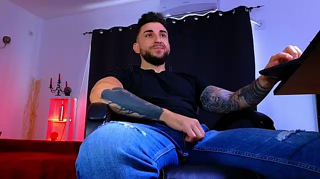 دردشة MightyAaron66 الجنسية المباشرة