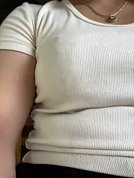 Živý XXX chat junsuu