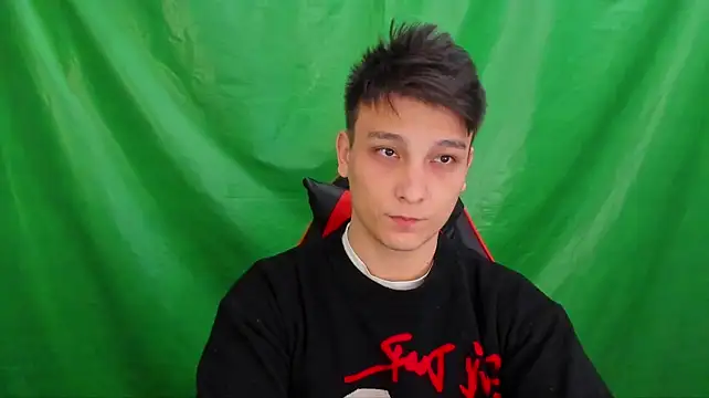 XXX chat uživo modela Justin_time111
