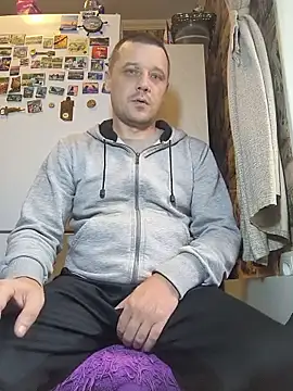 XXX chat uživo modela DanielOhCool