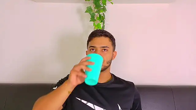 TylerWest_ Live XXX-chat
