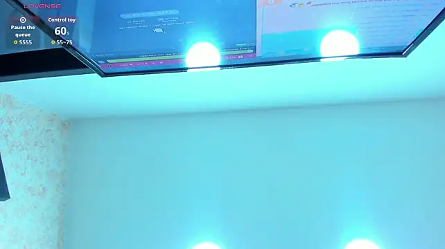 Miiahbunny_のライブXXXチャット