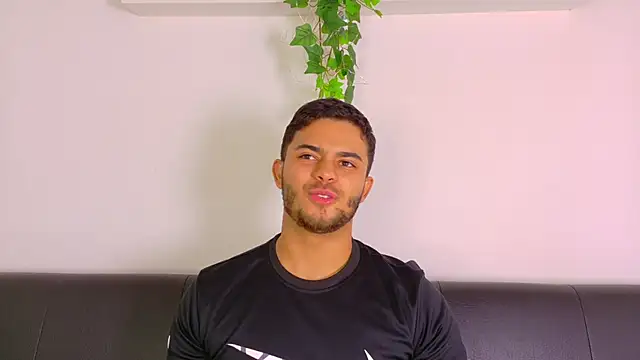 TylerWest_ Chat XXX live