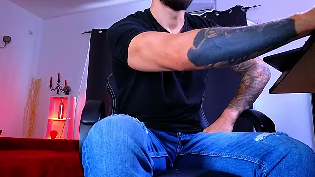 Chat XXX Live MightyAaron66