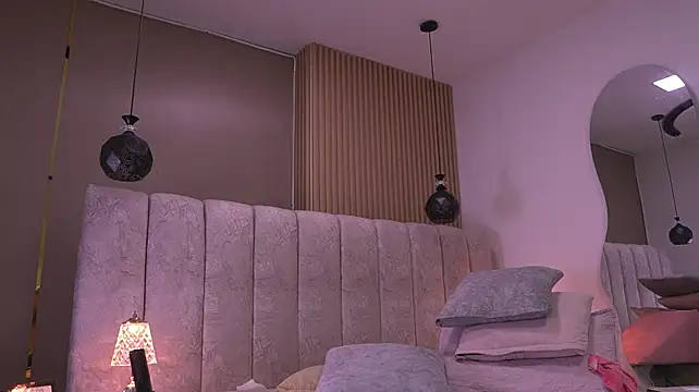 violeta_aroca Chat XXX in diretta