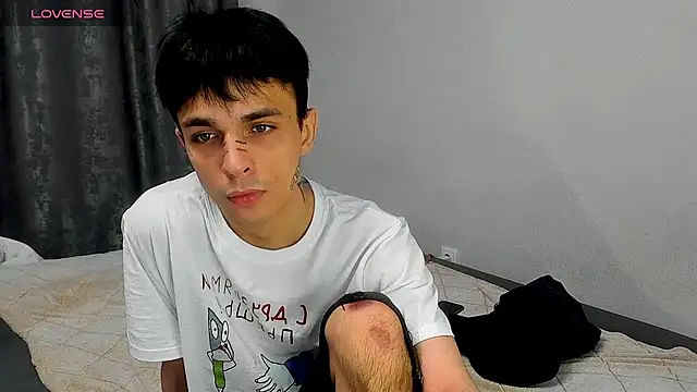 Clark_Day – Live XXX-chat