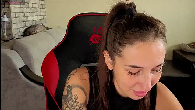 NatalyHarvey Chat XXX in diretta