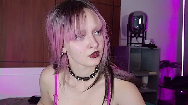 Sakura_miss_ Chat XXX in diretta
