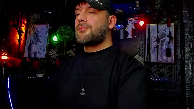 LexHardy – Naživo XXX chat