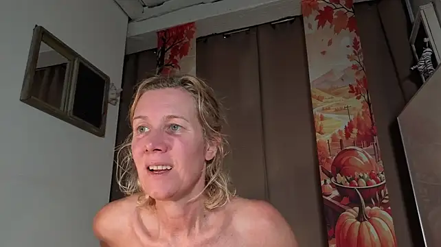 Lola_Belgium's Live XXX Chat