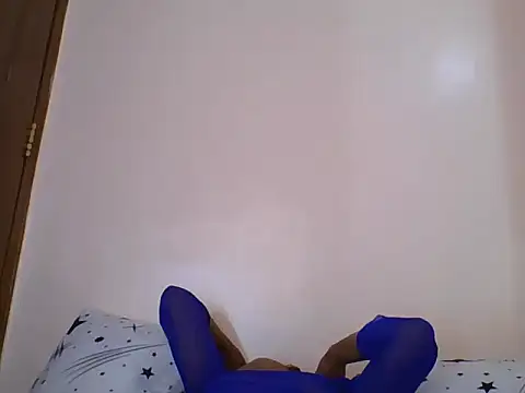 IvoryMus Adlı Modelin Canlı XXX Sohbeti