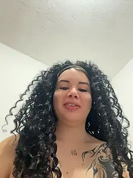 XXX chat uživo modela Hey_Cata