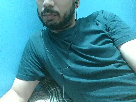 Chat XXX ao vivo de Precumboner