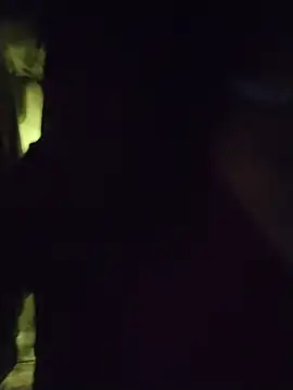 pretty_ariiel live XXX chat