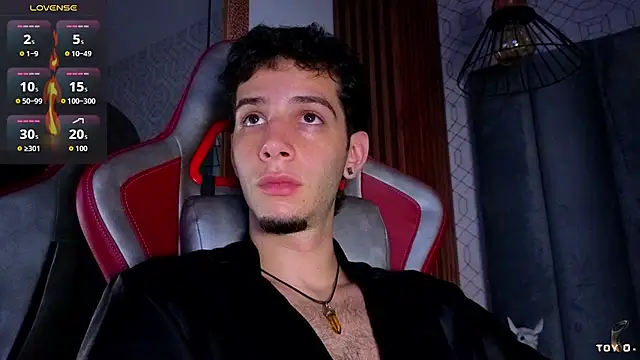 Chat XXX en directo de isaacblaze_