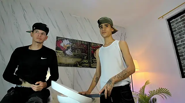 COOL_BOYS2 – Live XXX-chat