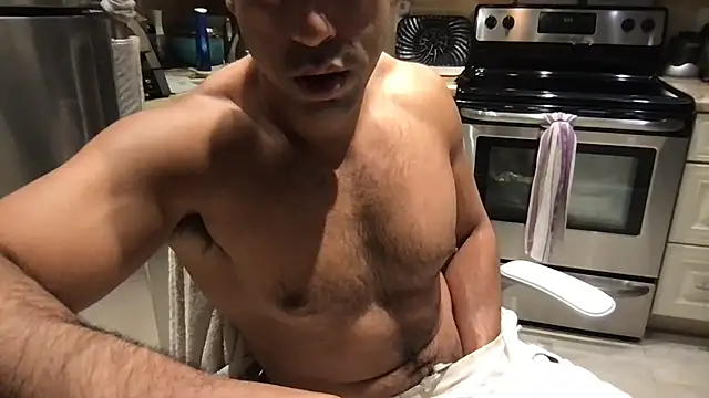צ'אט XXX בשידור חי של BigGuyMuscle