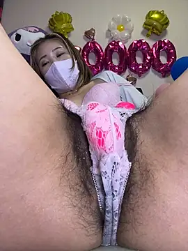Chatroom XXX en direct de ramu__jp