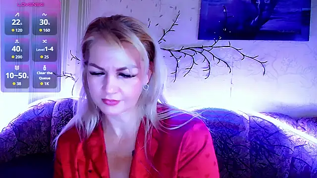 Baddy_Girl_'s Webcam Show