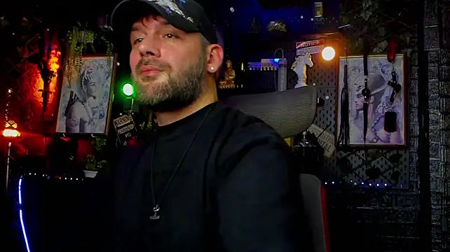 LexHardy – Naživo XXX chat