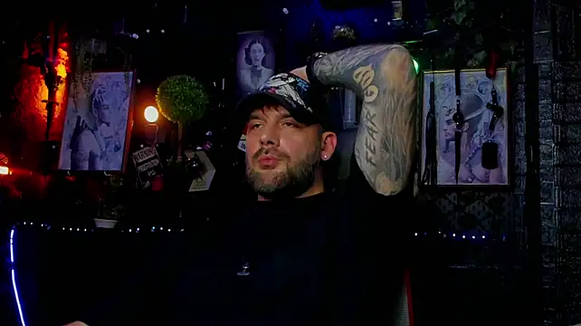 LexHardy Live XXX Chat