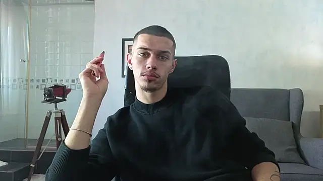 Chatroom XXX en direct de KaydenDrew