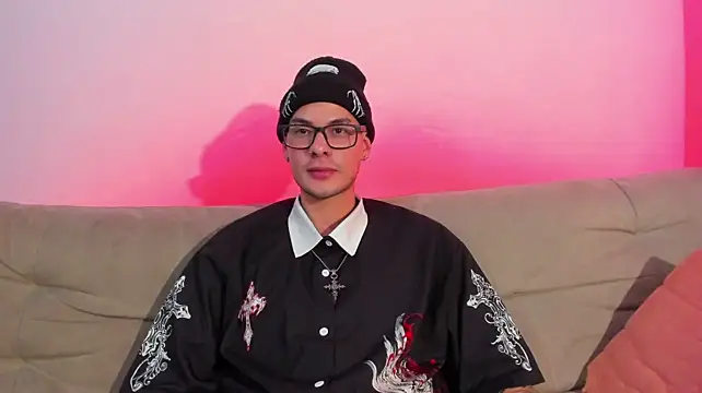 Онлайн чат XXX Vlad__night