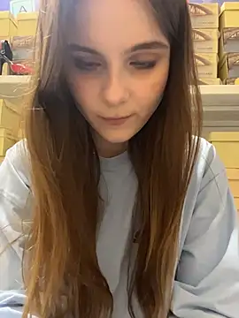 Lunabelle_ Adlı Modelin Canlı XXX Sohbeti