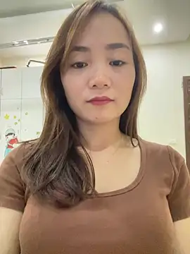 แชท XXX สดของ Lily_3324
