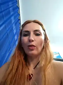HelenWildCat – Naživo XXX chat